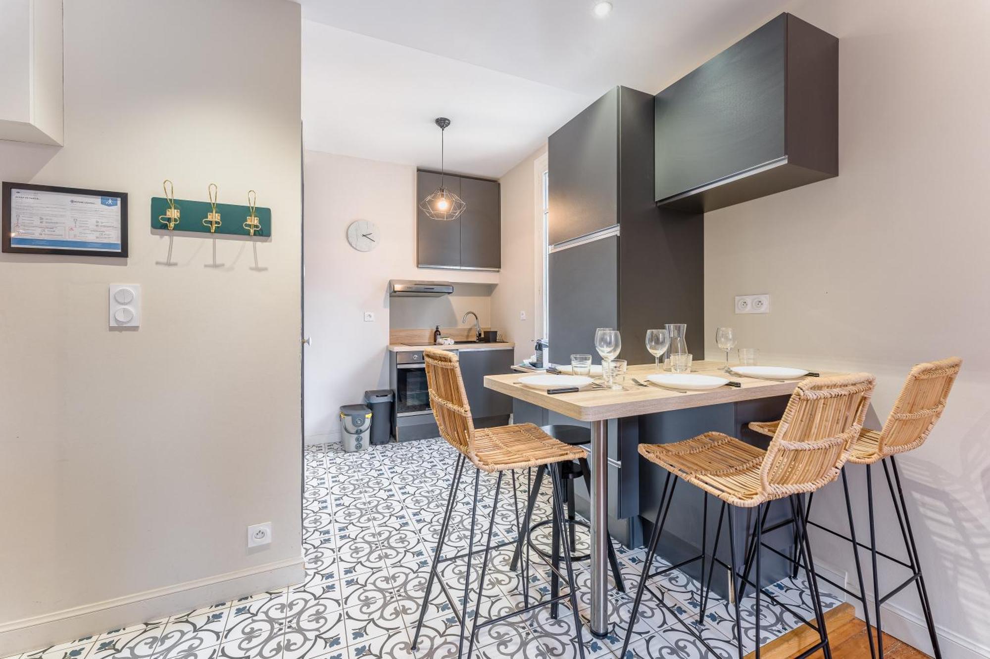 Le Petit Bacchus - Au Coeur De Nantes Apartamento Exterior foto